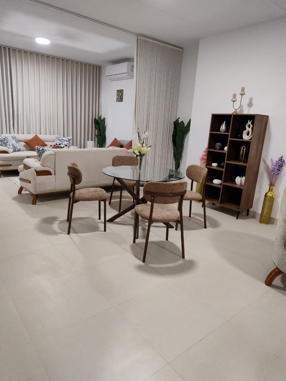 🏡 *Modern Townhouse for Rent in Sedra (Roshn) – Stylish & Family-Friendly* 👨👩👧👦